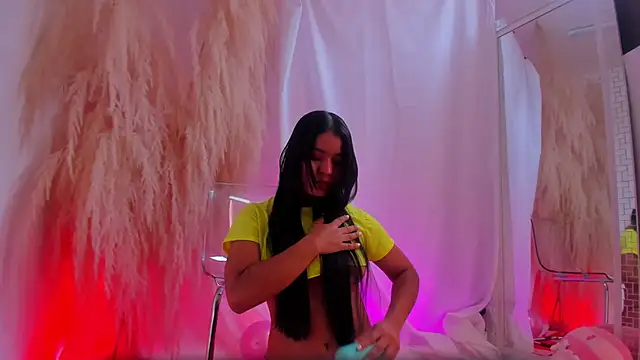 HayamiKioto online show from 10/16/25, 01:12