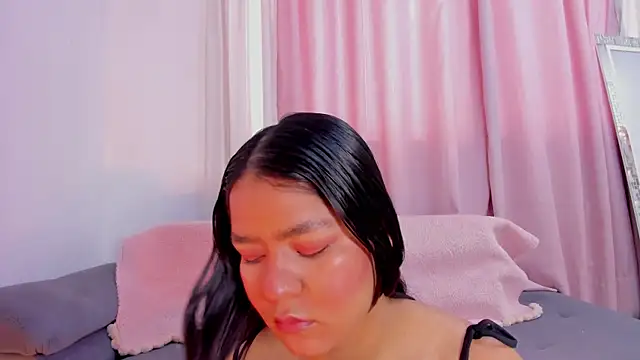 HayamiKioto online show from 11/11/25, 01:11