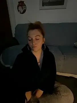 Stoner BarbieXX online show from 12/13/25, 10:59