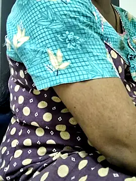 Tamilrojanew online show from 10/06/25, 05:43