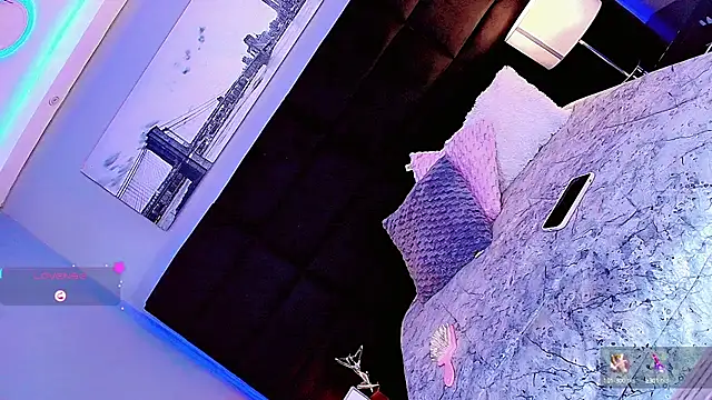 Shanelengel online show from 03/21/25, 08:50