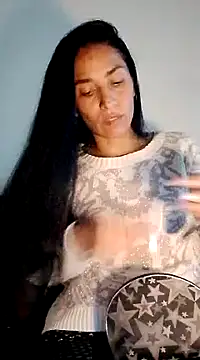 Snapshot of chloewildd_ chatting on 01/17/25, 10:34 chloewildd online show from 01/17/25, 10:34