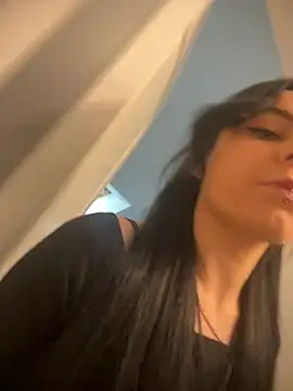 Petite moi online show from 04/02/26, 12:03