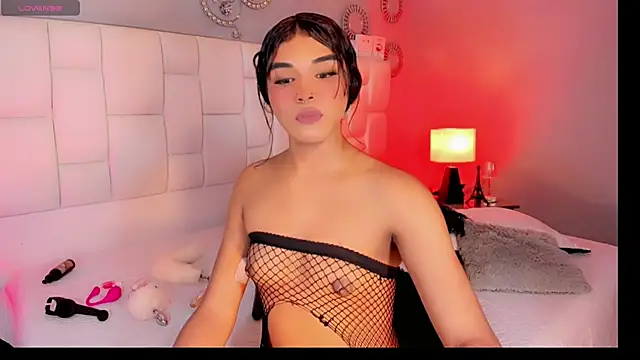 Snapshot of ValentinaMarinn chatting on 02/20/25, 11:43 ValentinaMarinn online show from 02/20/25, 11:43