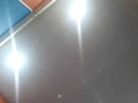 Snapshot of Tu_papi_69_ chatting on 11/30/25, 06:01 Tu papi 69 online show from 11/30/25, 06:01