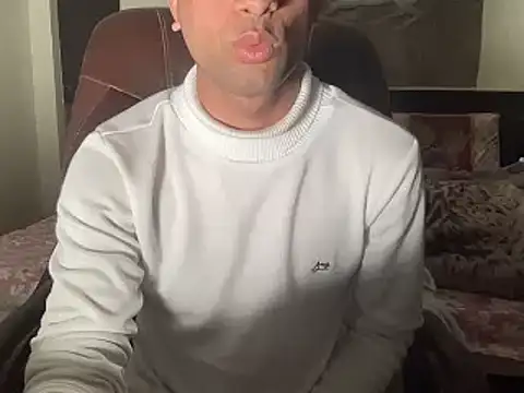 yourhero3466 online show from 01/22/25, 06:31