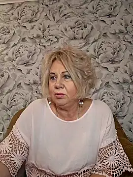 Snapshot of PALETT chatting on 12/08/24, 09:02 PALETT online show from 12/08/24, 09:02