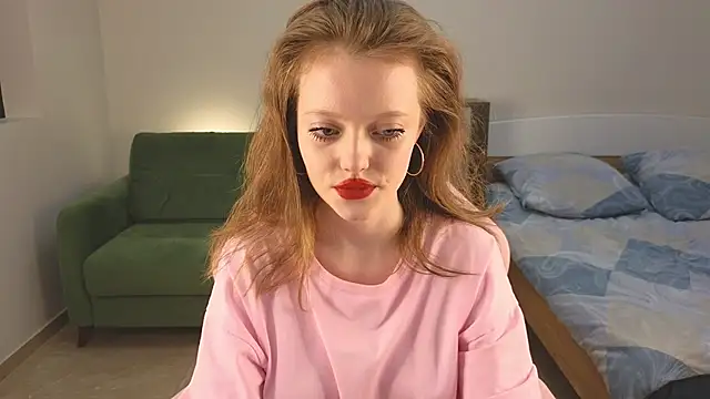 Snapshot of Eveleen_Soleen chatting on 01/10/26, 04:53 Eveleen Soleen online show from 01/10/26, 04:53