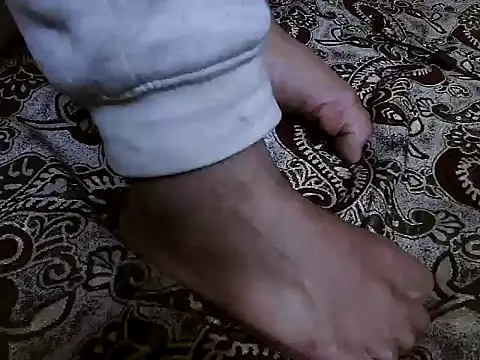 sexyguy1231 online show from 02/03/26, 05:40