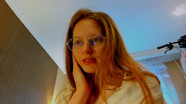 Snapshot of Fire_Luna chatting on 01/08/25, 08:16 Fire Luna online show from 01/08/25, 08:16