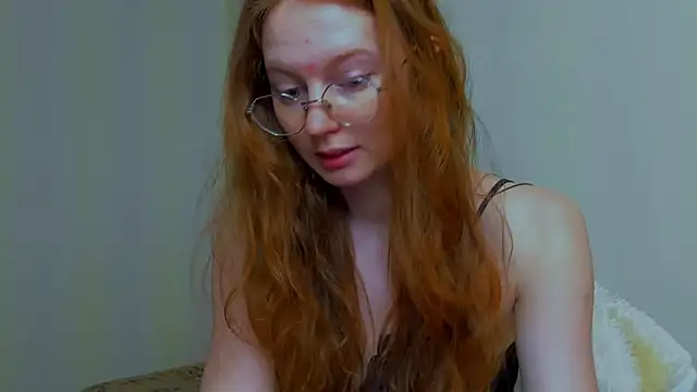 Fire Luna online show from 03/03/26, 05:35