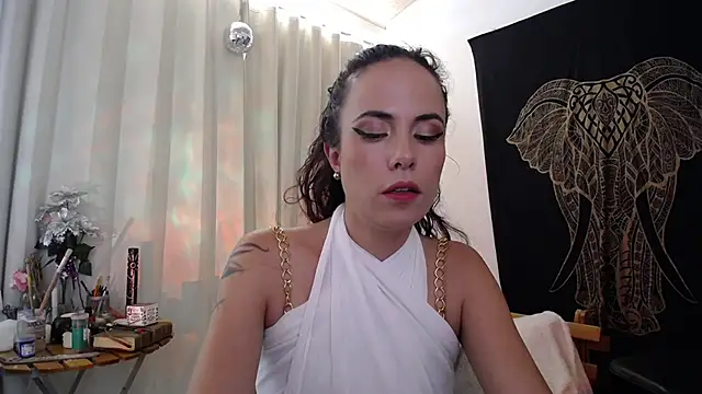 AmaRiv online show from 12/11/24, 06:42