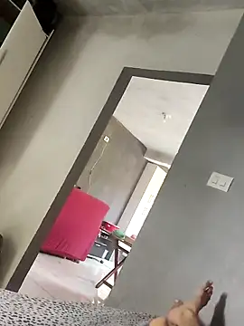 Snapshot of Juliano69xv chatting on 03/05/25, 04:35 Juliano69xv online show from 03/05/25, 04:35