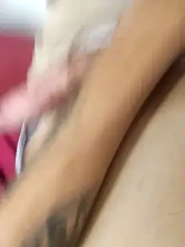 Snapshot of Juliano69xv chatting on 03/08/25, 03:24 Juliano69xv online show from 03/08/25, 03:24