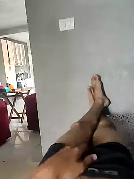 Snapshot of Juliano69xv chatting on 03/11/25, 04:40 Juliano69xv online show from 03/11/25, 04:40