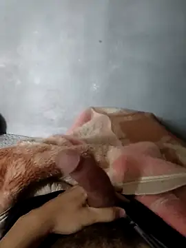 Snapshot of Juliano69xv chatting on 09/17/25, 12:29 Juliano69xv online show from 09/17/25, 12:29