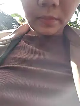 Snapshot of Betty20zx chatting on 12/28/24, 01:50 Betty20zx online show from 12/28/24, 01:50