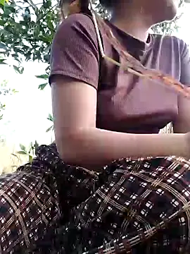 Snapshot of Betty20zx chatting on 01/04/25, 09:00 Betty20zx online show from 01/04/25, 09:00