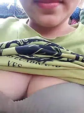 Snapshot of Betty20zx chatting on 01/22/25, 04:55 Betty20zx online show from 01/22/25, 04:55