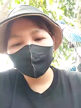 Snapshot of Betty20zx chatting on 03/11/25, 03:05 Betty20zx online show from 03/11/25, 03:05