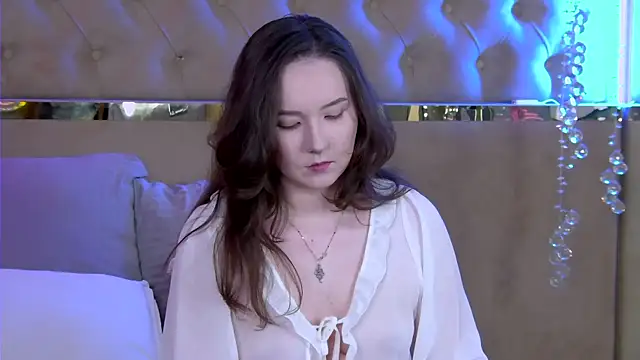 IreneRaye online show from 03/17/26, 08:34