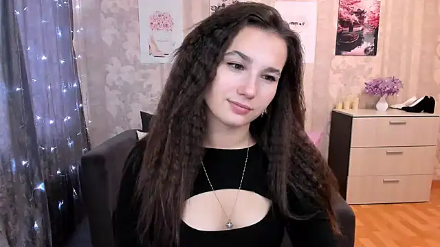 MilaDaisen online show from 10/01/25, 01:17
