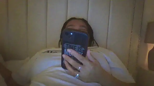 vanilla chocolate23 online show from 12/11/24, 04:20