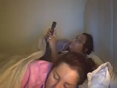 vanilla chocolate23 online show from 01/18/25, 09:34