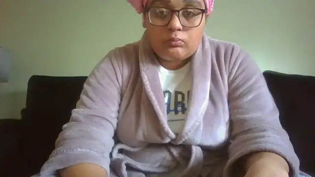 vanilla chocolate23 online show from 02/16/25, 09:59