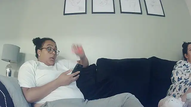 vanilla chocolate23 online show from 09/08/25, 06:07