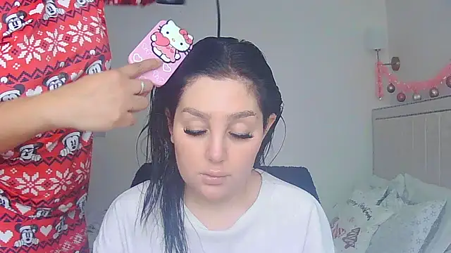 vanilla chocolate23 online show from 12/16/25, 12:10