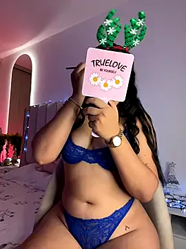 kenndall 21 online show from 12/04/24, 03:15