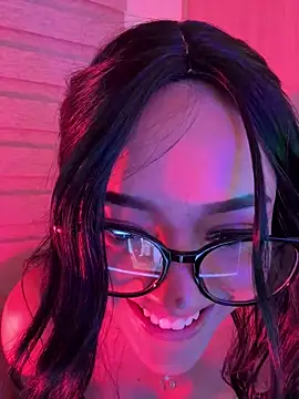 kenndall 21 online show from 12/14/24, 06:02