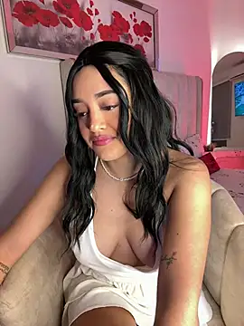 kenndall 21 online show from 12/31/24, 01:47