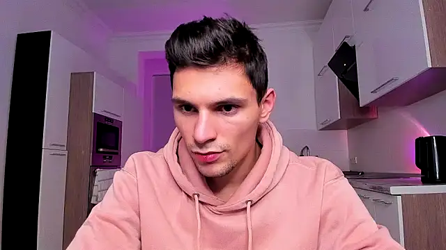 Snapshot of denlover1 chatting on 12/06/24, 04:14 denlover1 online show from 12/06/24, 04:14