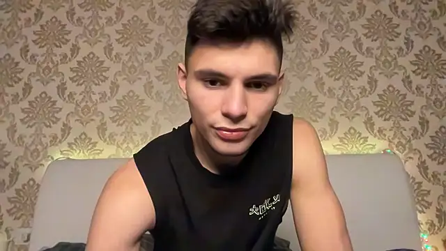 Snapshot of denlover1 chatting on 01/06/25, 11:51 denlover1 online show from 01/06/25, 11:51