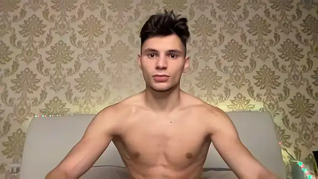 Snapshot of denlover1 chatting on 02/15/25, 06:33 denlover1 online show from 02/15/25, 06:33