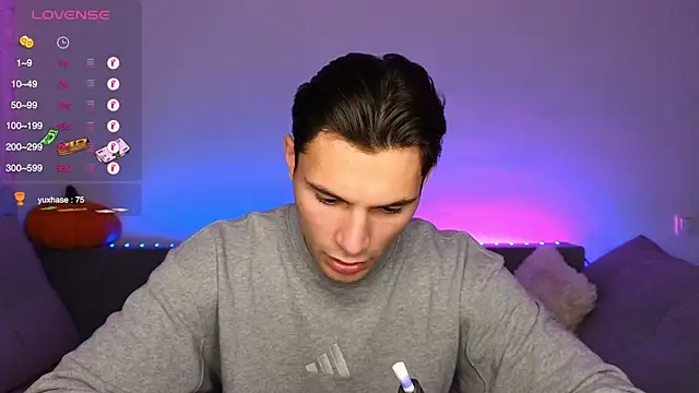 Snapshot of denlover1 chatting on 10/08/25, 11:41 denlover1 online show from 10/08/25, 11:41