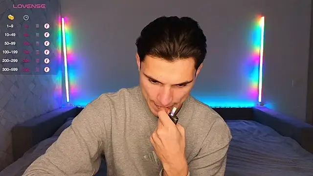 Snapshot of denlover1 chatting on 11/21/25, 12:48 denlover1 online show from 11/21/25, 12:48