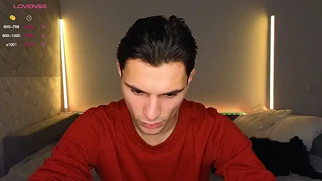 Snapshot of denlover1 chatting on 11/26/25, 12:39 denlover1 online show from 11/26/25, 12:39