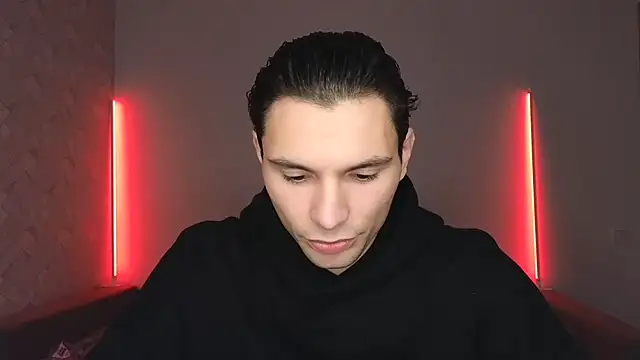 Snapshot of denlover1 chatting on 12/15/25, 02:54 denlover1 online show from 12/15/25, 02:54