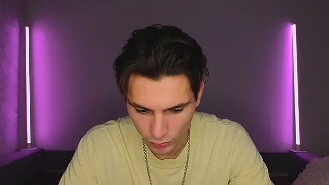 Snapshot of denlover1 chatting on 01/06/26, 10:19 denlover1 online show from 01/06/26, 10:19