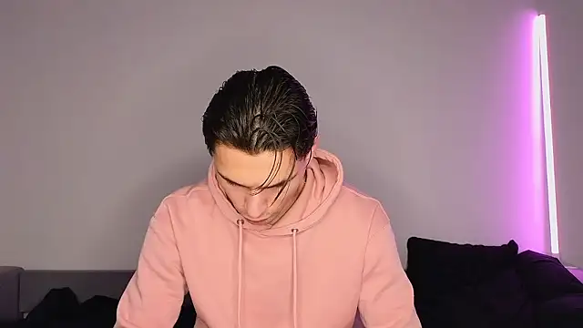 Snapshot of denlover1 chatting on 01/12/26, 07:24 denlover1 online show from 01/12/26, 07:24