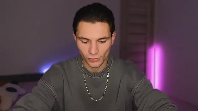 Snapshot of denlover1 chatting on 01/14/26, 05:46 denlover1 online show from 01/14/26, 05:46