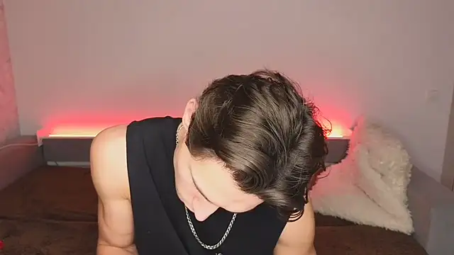 Snapshot of denlover1 chatting on 02/08/26, 01:58 denlover1 online show from 02/08/26, 01:58