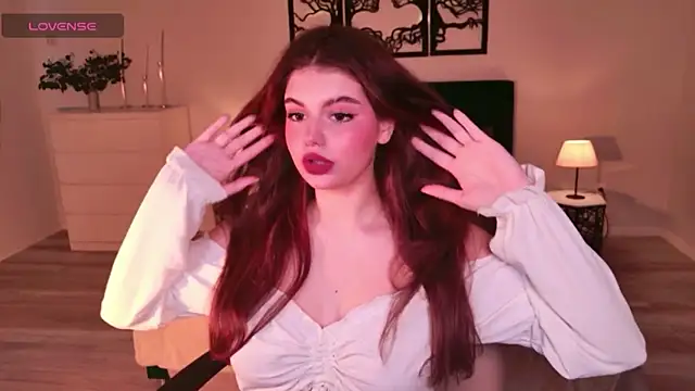 AdeliaKiss online show from 04/17/26, 04:59