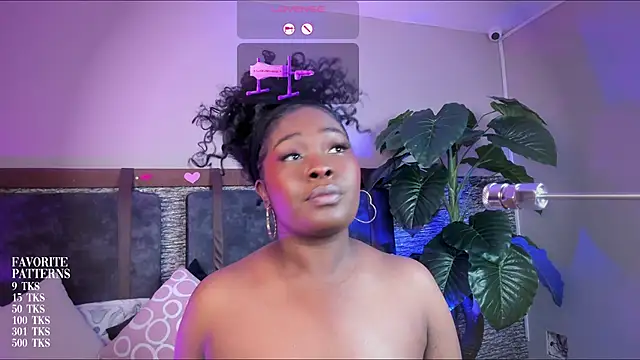 zoe 23  online show from 04/22/26, 10:50