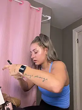 lexybabyxo online show from 04/20/26, 11:24