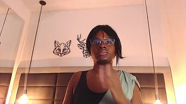 candy lovee69 online show from 11/26/25, 09:05