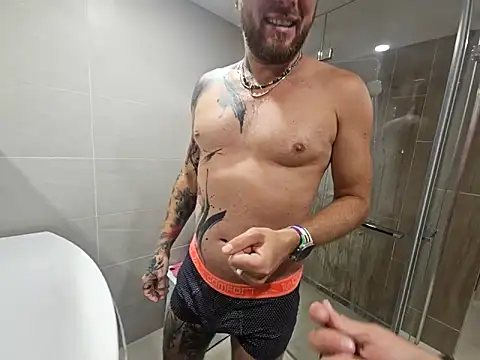 manforhotfun online show from 09/26/25, 08:57